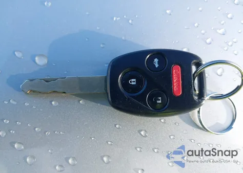 2010 Honda Civic Hybrid из США, поврежденный, VIN JHMFA3F22AS001141